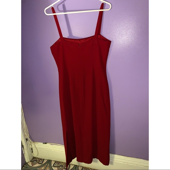 DRESS RED - Picture 2 of 5